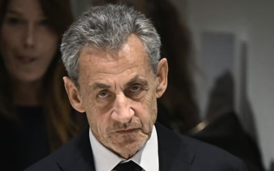 files-former-french-president-nicolas-sarkozy-leaves-in-front-of-his-wife-french-italian-singer-carl-1760852082_6857cf5059e86ac57cf5059e89067cv_